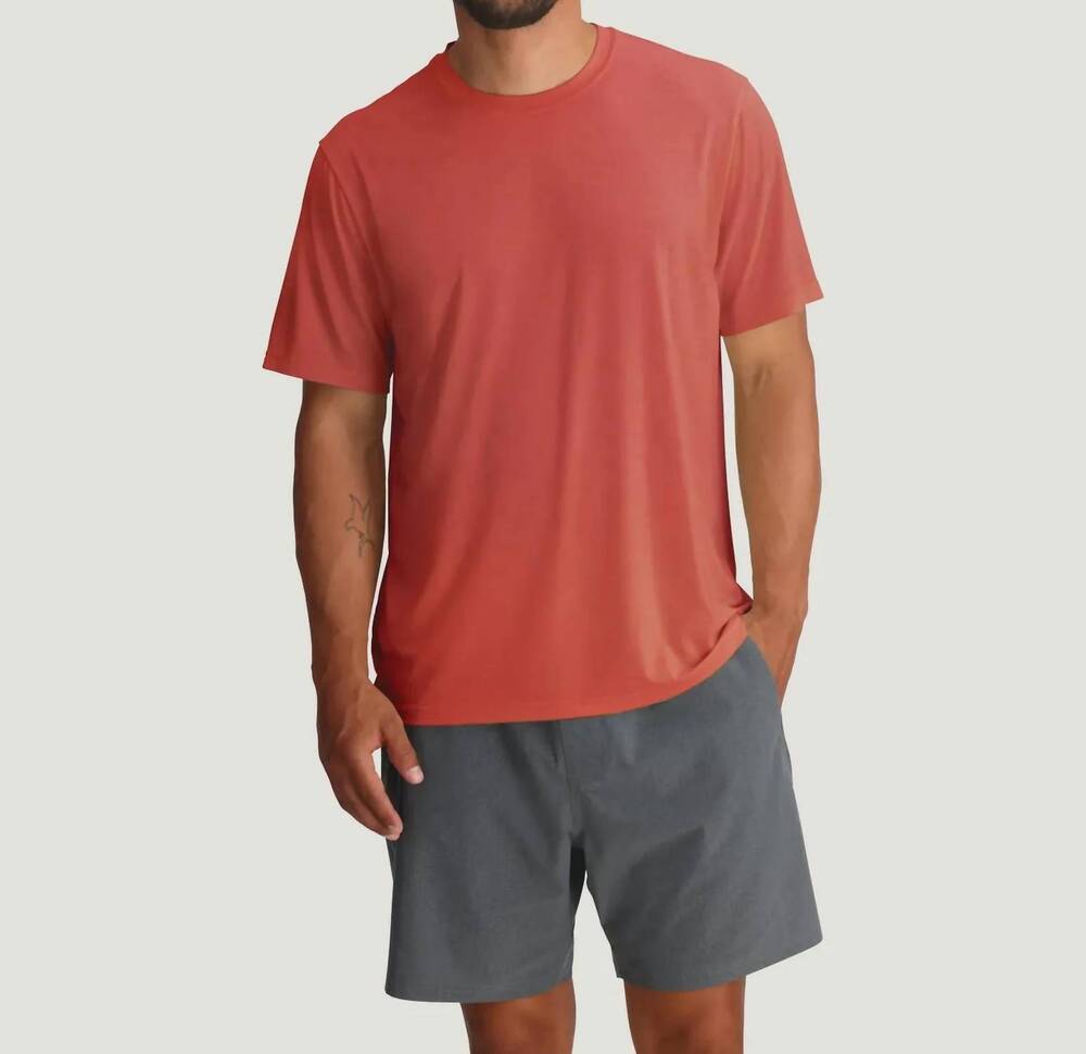 NEW FREE FLY elevate lightweight tee in red clay